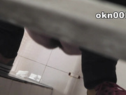 高校厕所偷拍众美女逼逼都很粉嫩干净6