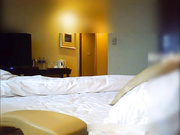 国产精品大片182cm车模女仆装VS混血哥完整版