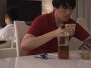 [JUQ-214 ]義姉にロングスカートの中で、こっそり密着搾精されて…。 薄布1枚越しの即ハメ不倫SEX― 水戸かな - 1of5