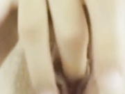 《台湾情侣泄密》表面是一个乖乖女私下玩的很大的国中嫩妹