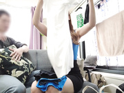 [DLDSS-242] 絶倫の童貞大学生宅にコンドームを一つだけ渡された友田彩也香が一泊したら… 友田彩也香 - 1of5