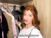 我操了我无礼的妻子，因为她是个婊子