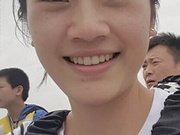 福州黄妍家中全裸猛猛发骚展示身材人瘦奶大逼毛腋毛性感