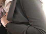 [DVDES-676] 危险日只是被触摸就剧烈痉挛的世界 夏目優希 大槻响 友田彩也香【破解】 - 4of5