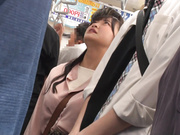 [NHDTB-898] 頑なに乳首を隠す巨乳女子の両手が感じてノーガードになるまでオイル揉みしまくれ！ - 2of5