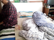 精品推薦 獨居光頭大叔公園勾搭一位白發吊鐘大波熟女 扒光衣服任意玩弄搞的哎呀哎呀直叫 方言對白～720P高清