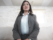 [JUQ-769] 女上司、歪んだ刺激と躾に溺れる、SM不倫性交。昼休みはダメな部下に躾けられて…。 専属美女の『苦しみ』という快楽を解放―。 木下凛々子 - 1of5