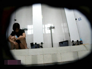 某馬戲團公共女廁拍攝到的各式女性如廁 環肥燕瘦形態各異看得誘惑十足 720P原版高清