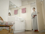 [ROYD-091] 朝起きたら部屋に浴衣がはだけた後輩女子社員！いつも生意気で悪態ばかりついてくるのに、甘えてきたので… 白桃はな【破解】 - 3of5