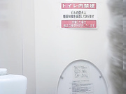 某寫字樓公共女廁拍攝到的各式美女少婦如廁噓噓 顏值得蠻高的 720P原版高清