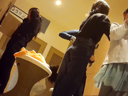 某站最新流出-大神某洗浴中心女士更衣間偷拍內部真實場面 雪白肌膚肥臀大屁股看得讓人欲火焚身 1080P高清原版