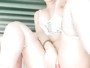 白丝露脸情趣装，颜值不错的美女被小哥三洞全玩了，吃奶玩逼亲小嘴，骚逼干出大姨妈就干她菊花无套爆草好骚