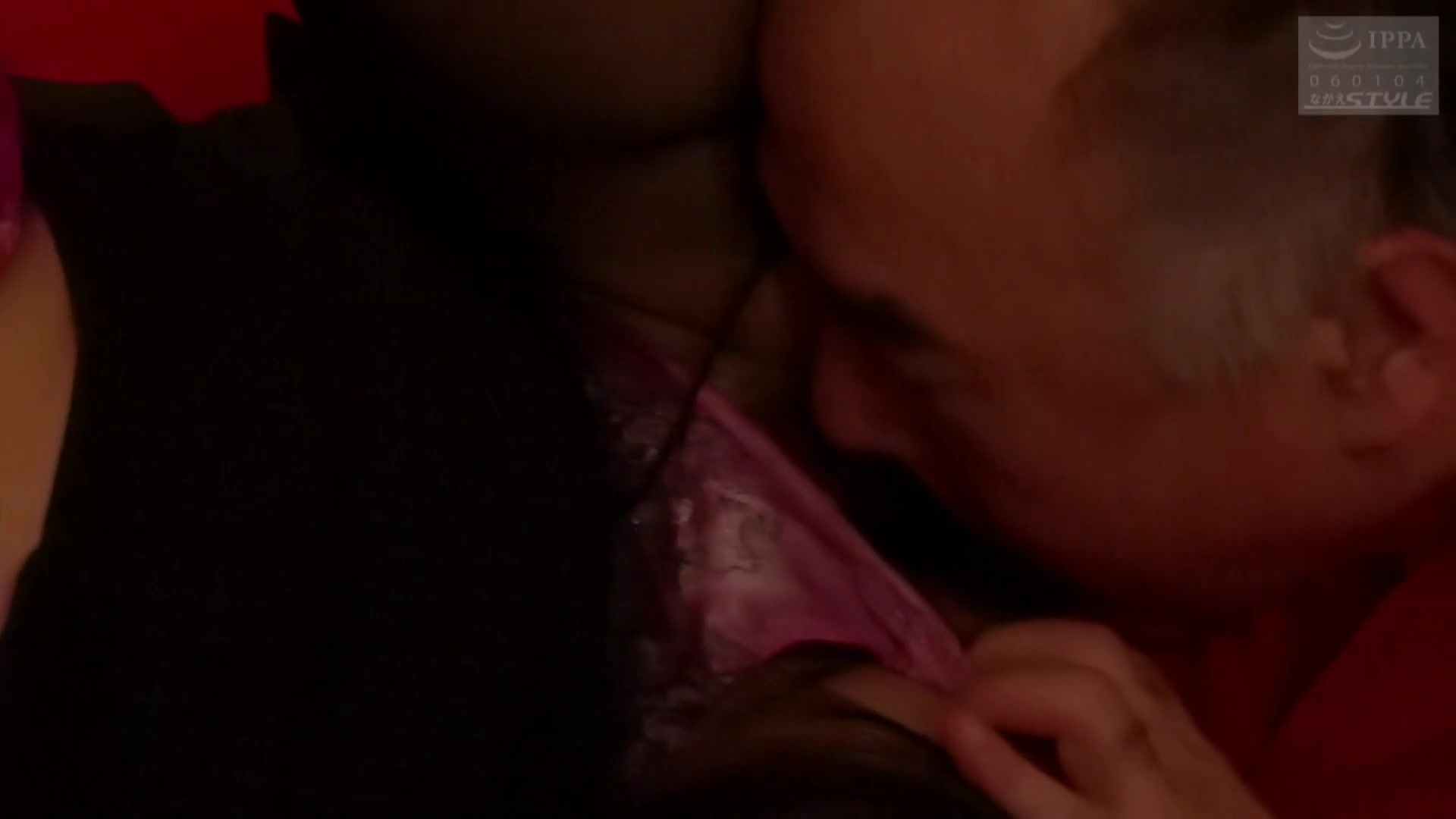 [破解] NSPS-852 転職・再雇用先の年下女上司 浜崎真緒 - 2of5