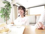 [破解]PIYO-224  「パパ、私のこと愛してるなら生で入れて」思春期の娘とパパのいびつな愛の日常、そして中出しへと… 日向由奈 - 2of5