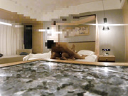 家境不错的大屌哥和学院女同学酒店开房啪啪搞到骚货爽叫普通话对白1080P高清