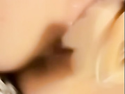 声音娇美逼逼嫩似充气娃娃的御姐范美女主播两次高潮出水