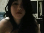 据说是某广告公司魔鬼身材的平面嫩模被公司高层领导酒店潜规则视频完整版流出！露脸,女神级美女太漂亮了！