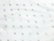 太震惊了,90后妹子好像抓住了闺蜜把柄,让男友操她,自己在旁边拍摄,太紧了男友一直进不去,闺蜜最后还哭了.（内