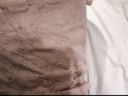 小白乖乖爱奴躺床上让你随便造非常听话鸡巴舔硬扒下内裤就是干