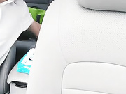 非常屌的网红女主播小曼全国约炮之旅空姐制服与喜欢插屁眼的有钱粉丝户外车震对白有趣