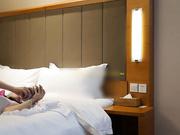 丰满大波学院派模特宾馆私拍一线馒头逼摄影师说下面很肥咸猪手掰一掰阴毛性感国语对白1080P超清