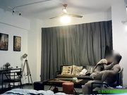 猛操白嫩性感的漂亮美女,看到鸡巴吓得妹子说：我感觉你就像A片里的一样,你的太大了,真受不了了!完整版