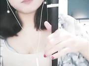 多才多艺的御姐女神会拉二胡拉的那首神话真动人演奏几首之后开始大秀姐姐的性道具真多逼逼肥美水又多国语对白