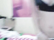 大眼睛火辣红唇苗条女主播身材真不错与痞子男造爱直播主播妹说射逼里娇嫩呻吟很带感对白清晰