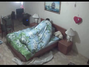 黑客监控拍女留学生被洋男友狂干，射完事后再洗个鸳鸯浴