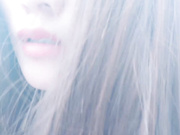 对白精彩淫荡剧情网红美女马路上溜达被S狼拦住要劫色索要加微聊聊然后进小树林野战激情口爆剩余的精子就吃了