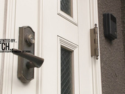 [JUFD-767] 確實讓處男神魂顛倒的人妻的日常 佐々木あき - 1of5