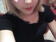 00后姐姐 高颜值极品身材的小美女和炮友开情趣房 全裸洗澡诱惑秀