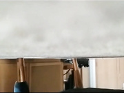 土豪胖哥3000元酒店约啪高素质女神级性感美女,还到酒店看看男的长的怎么样,不好还不愿意干,狂插干3次