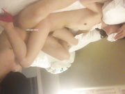 年度最牛蜜饯近2小时气质美少妇被两个屌丝下药带到宾馆开房随意玩弄轮流干