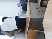 胆子是真大！某技校年轻情侣放学不走在教室里啪啪还他妈的脱光了干边干嘴里还振振有词我服了不怕被同学撞见