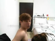 表哥出差性欲旺盛的小嫂子憋的受不了了,穿个小内裤到我房间勾引我,不干白不干,提枪就上,看她那享受的表情真刺激,