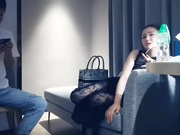 9总全国探花约了个肉肉黑裙美少妇啪啪，舌吻互舔调情口交上位骑乘抬腿猛操_ev