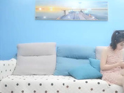 千人斩星选约了个高颜值马尾妹子，洗完澡开干舌吻掰穴上位骑乘大力猛操_ev