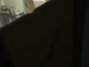 窗外偷窥工友强子哥和他媳妇啪啪这骚货还真臭美干着还照镜子