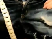 嫩妹被陌生人抠逼到高潮