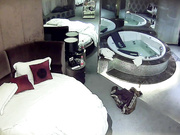 酒店水滴摄像头偷拍眼镜小胖和女友啪啪胖哥这小鸡鸡估计满足不了这骚女友