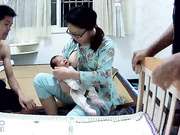 【精品推薦】【稀缺資源】最新雲視通居家家庭攝像頭拍攝到的各式情侶夫妻日常（第五十四部）原版高清