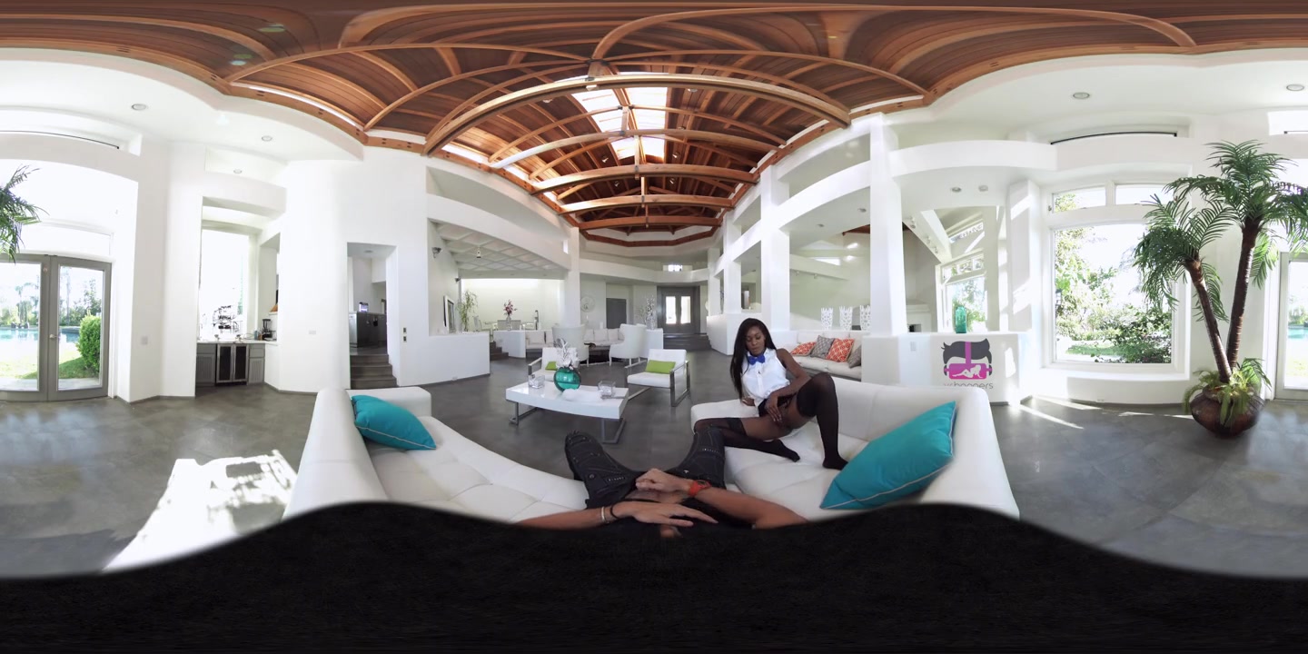 Blowjob from horny Ebony slut