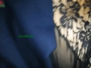 女同事来做客挑逗后没生气赶紧撕破内裤爆插