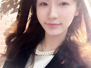 偷拍高颜值室友洗澡