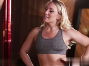 GIRLSWAY Eva Lovia剪她的脱衣舞女老师AJ Applegate