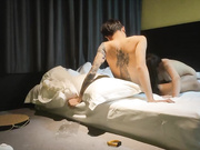 约炮缺钱出来兼职的马尾学生妹跪舔骑乘抽插