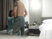 我是探索者酒店约操1500外围高潮呻吟侧入